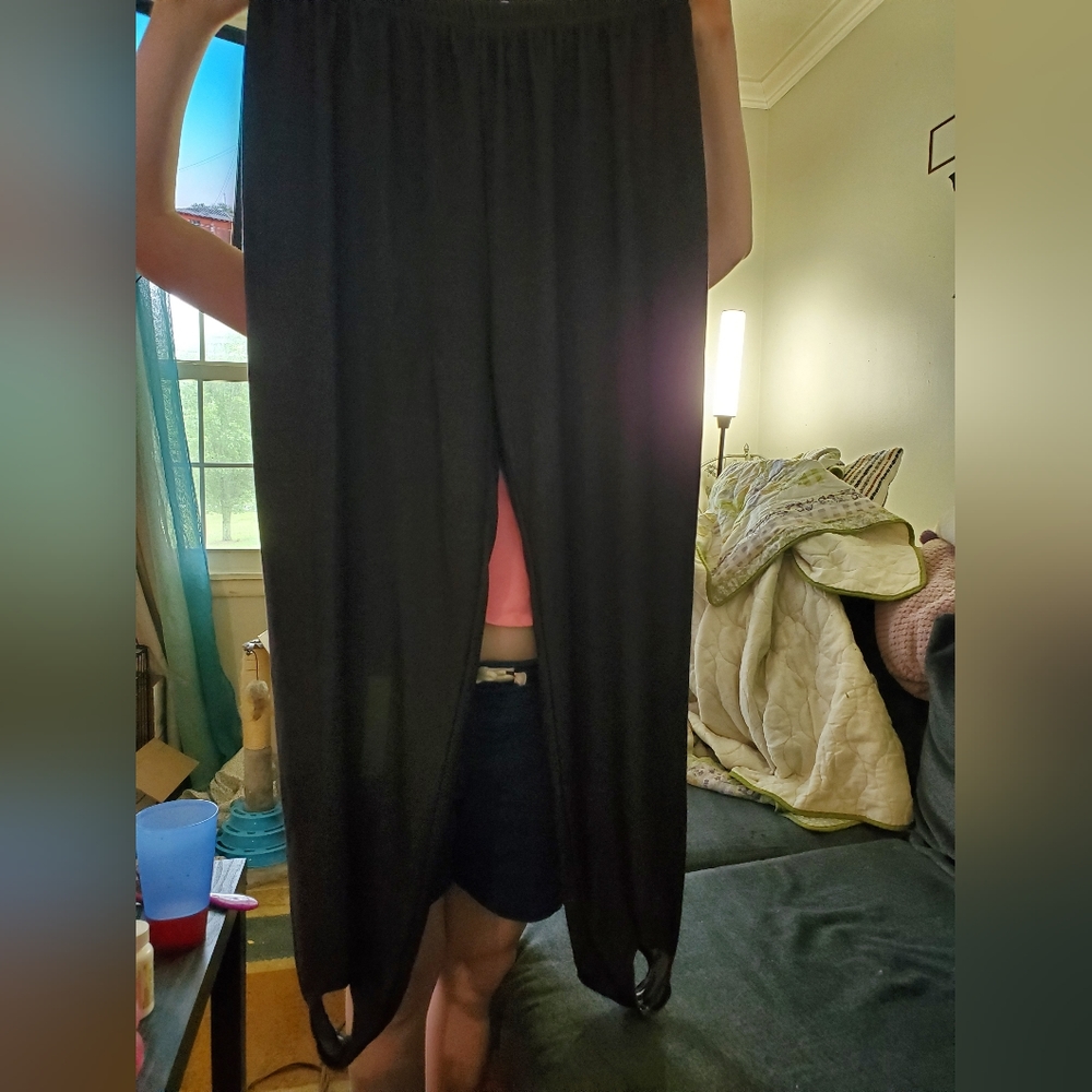 Gray leggings (stirrups)